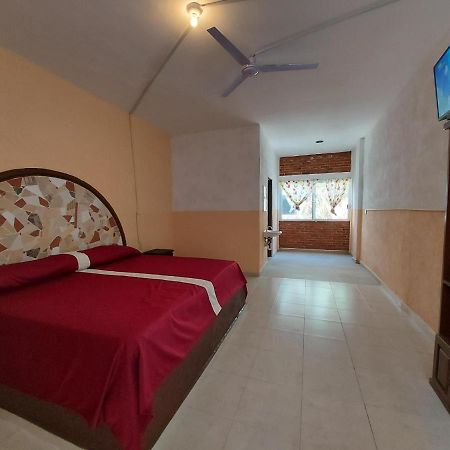 Auto Hotel Jardines De Amatitlan Cuernavaca Luaran gambar