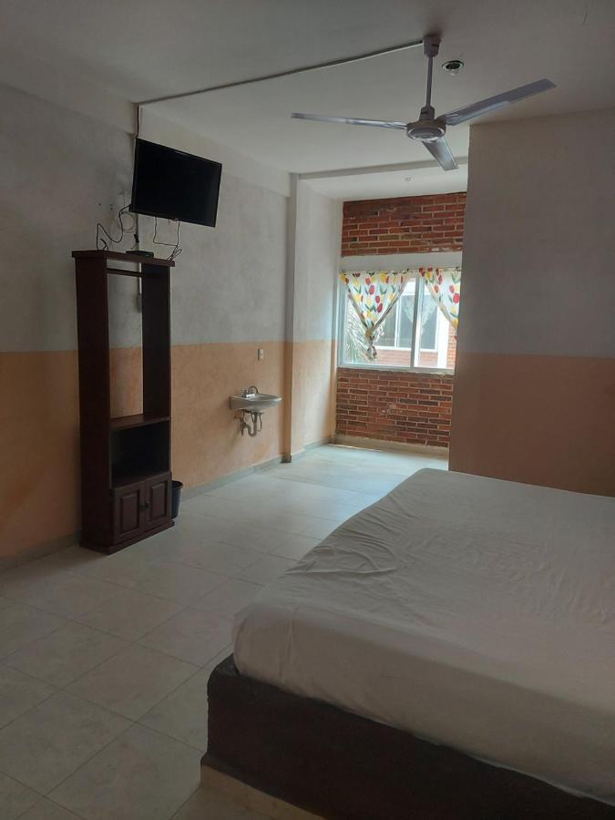 Auto Hotel Jardines De Amatitlan Cuernavaca Luaran gambar