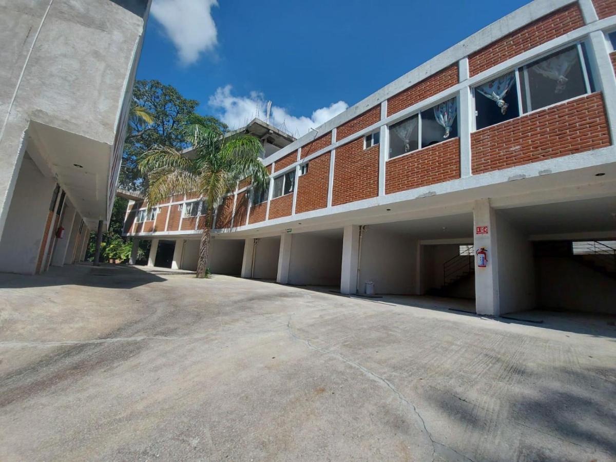 Auto Hotel Jardines De Amatitlan Cuernavaca Luaran gambar