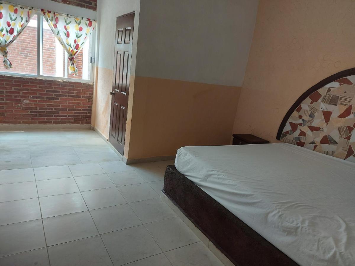 Auto Hotel Jardines De Amatitlan Cuernavaca Luaran gambar
